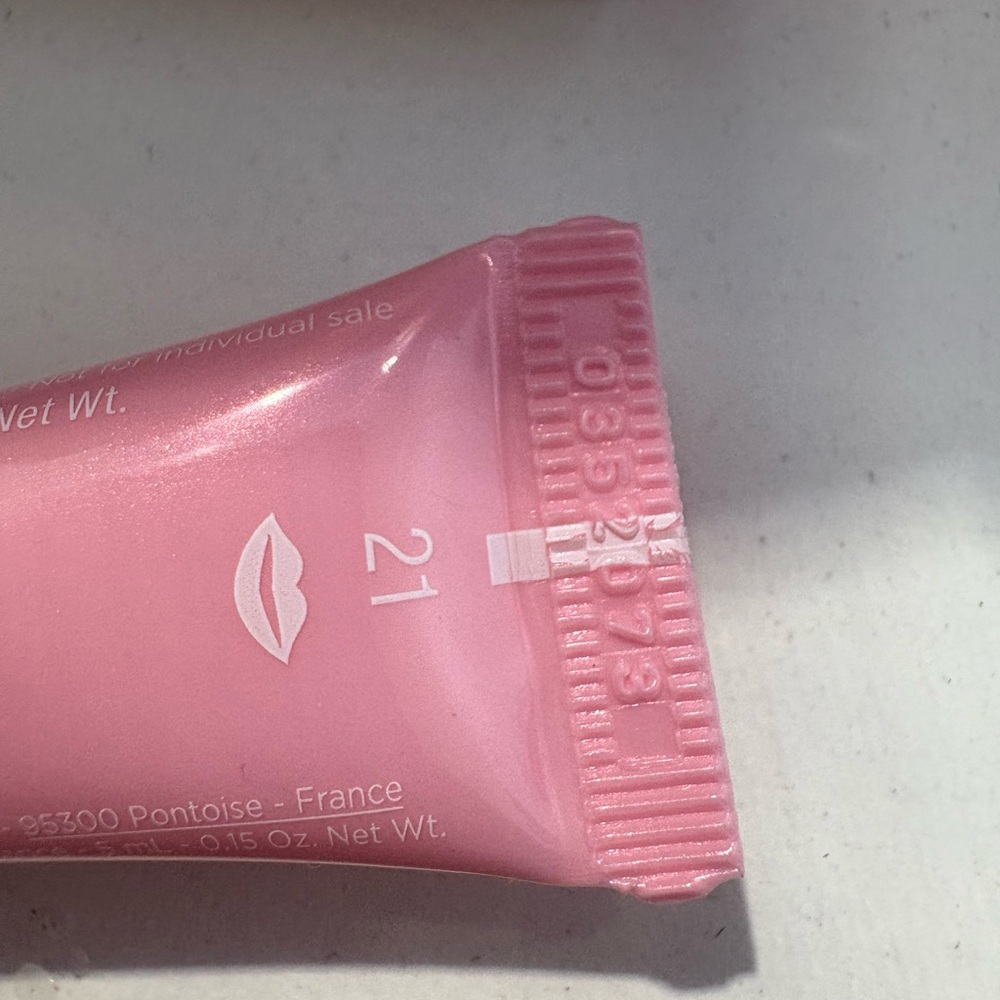 Clarins Lip Perfector - Pink - Picture 4 of 4